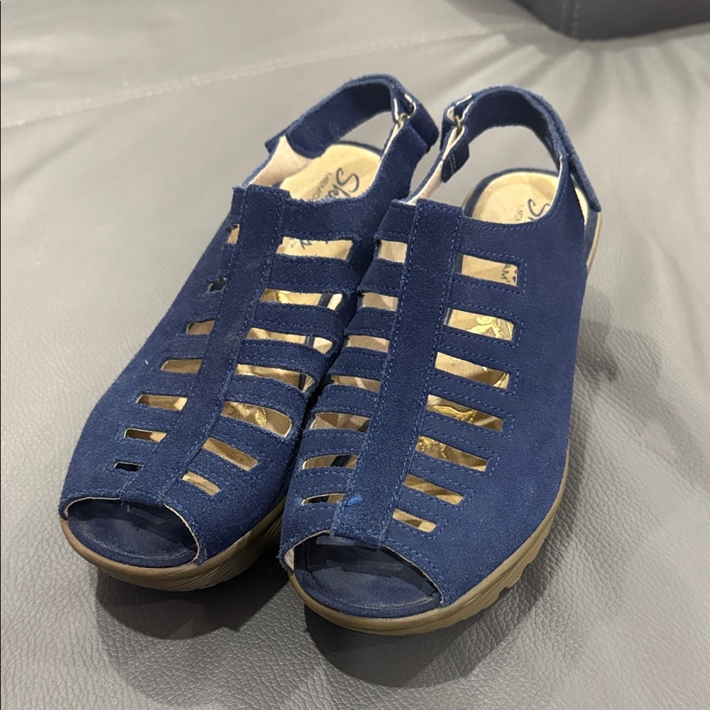 Skechers Navy Women's Sandals